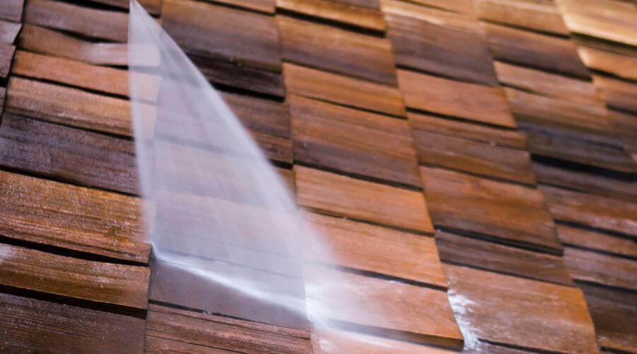 Professional gutter cleaning in Floral City, FL